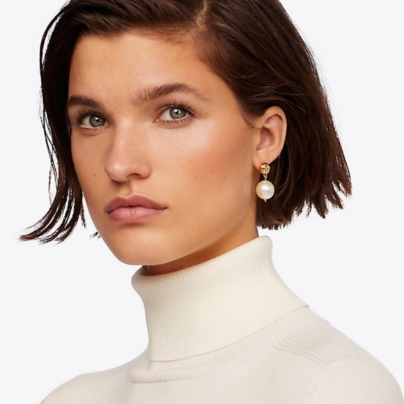 TORY BURCH CRYSTAL-PEARL DROP EARRING $59 - Picture 3 of 3